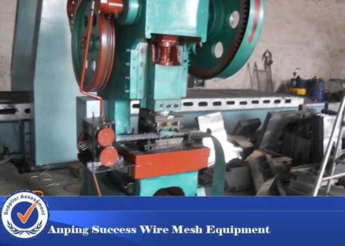 Wholesale Full Automatic Concertina Wire Machine , Razor Blade Machine High Efficiency from china suppliers