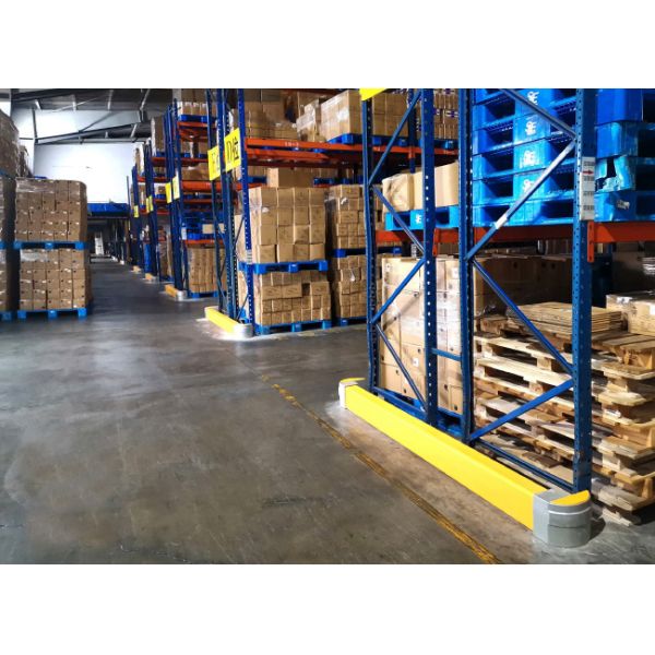 Heavy Duty Pallet Rack Protector Warehouse Pallet Rack Column Protection Flexible Plastic Guard Upright Protector