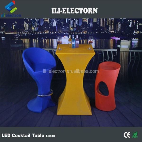 Modern design Square Set high bar cocktail white PE plastic led light bar table