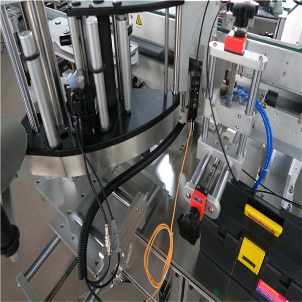 Square Bottle Labeling Machine , Double Side Bottle Sticker Labeling Machine