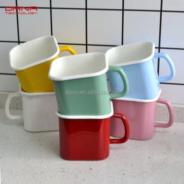Enamel Classical Style Noodle Cup Featuring Chessboard Type Design and Plastic Lid Together with Enamel Lid Accompanied
