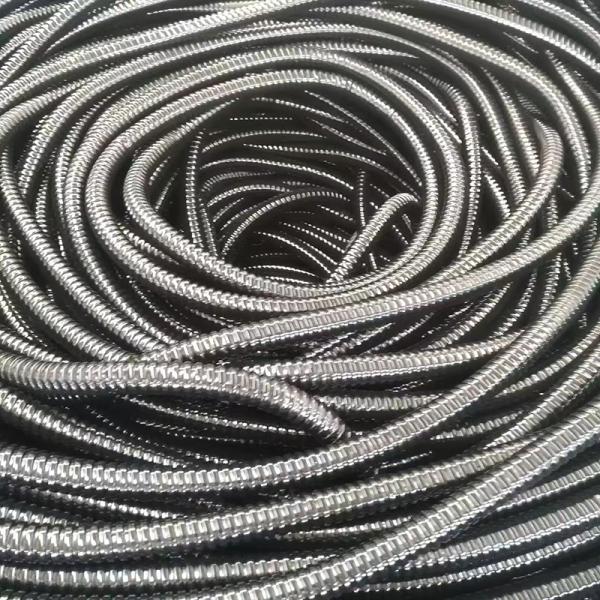 Threaded Hose Connection Flexible Metal Conduit with 625PSI Pressure Rating and Heavy-Duty Metal Inner Core