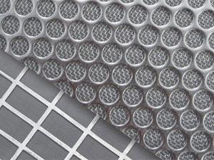 Punching Plate Sintered Stainless Steel Wire Mesh 1um High Mechanical Strength