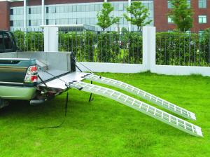 China 49-1/2'' Width 66''Length Arched Aluminum Loading Ramps White on sale