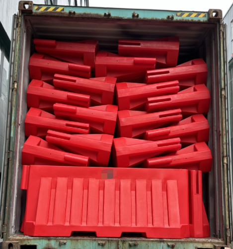 Traffic safety 2000m plastic Durable water filled road barrier