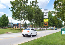 Solar Powered LED Radar Speed Sign with 100M Detection Range