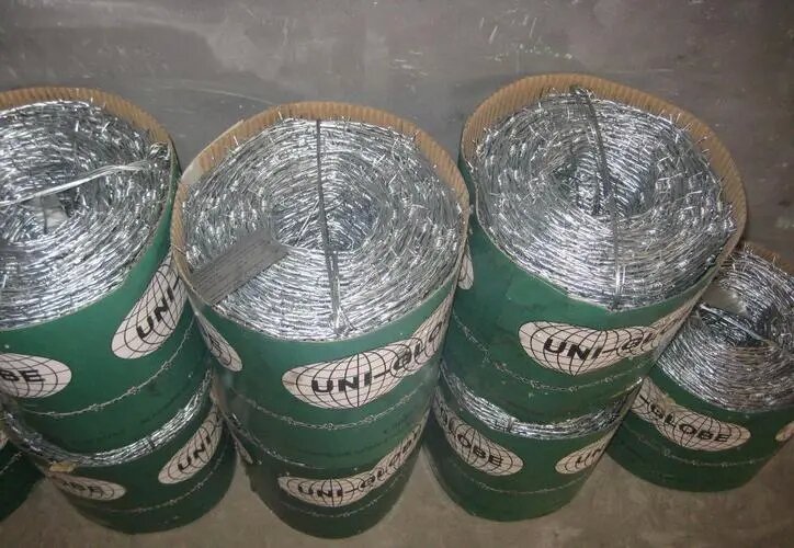 Anti Climb Galvanized Barbed Razor Wire with 50cm Coil Diameter for Secure Fencing