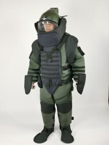 Wholesale Bulletproof Mask V50 is 744m/s， EOD Bomb Suit from china suppliers