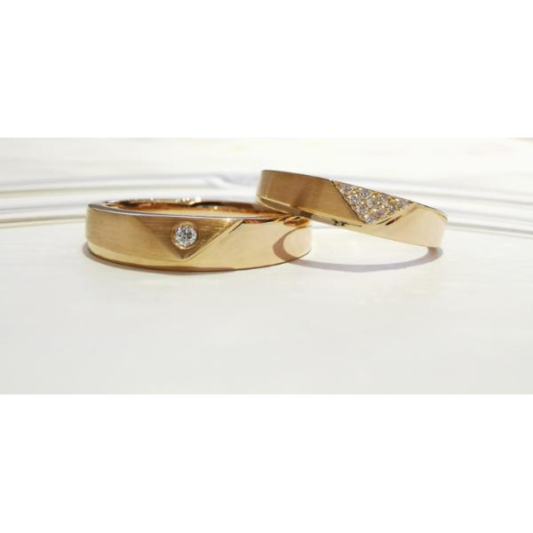 Generous Triangular Pattern Grinding 18K Rose Gold Couple Rings
