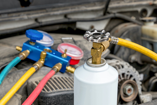 Safe and Efficient R1234yf Refrigerant Gas Replacement for R134a Refrigeration