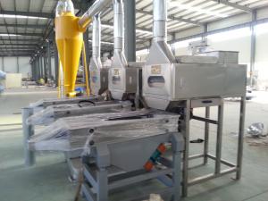 China Split Roasted Peanut Peeling Machine 800-1000 kg/h With High Peeling Rate on sale