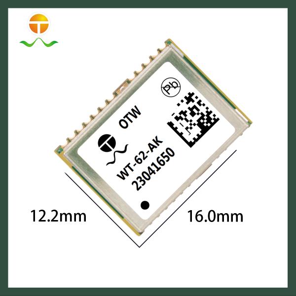 Small GPS module, capable of simultaneously receiving signals from multiple satellites