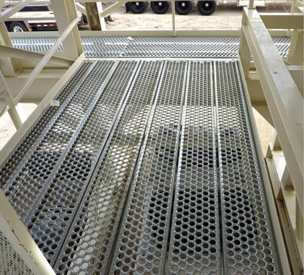 Perforated-O Type Stainless Steel Safety Grating Plank Used Industry Flooring
