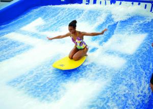 China 10 * 17m Water Wave Pool / Water Ski Boards With Surf Wave Machine on sale