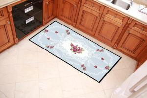 China Floral Printing Outdoor Door Mats Durable With 100% Polyester Fleece Fabric on sale