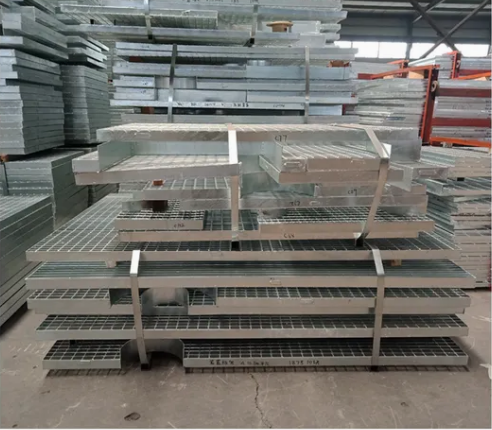 Corrosion Resistant Customizable High Zinc Coating Steel Grating Platform Grating for Industrial Walkways