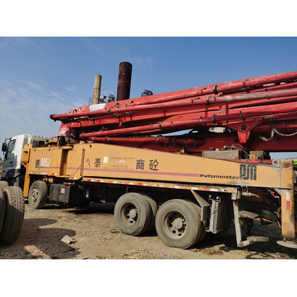 Used / Old Construction Equipment 53M Concrete Pump
