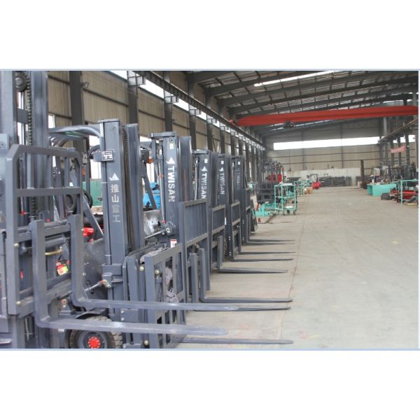 construction machine 1.5 ton mini tractor machine electric forklift with Twisan brand