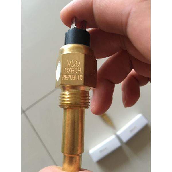 Water Engine Coolant Temperature Sensor