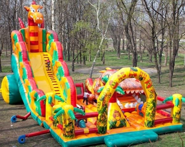 Quality Outside Inflatable Theme Park With Slide , Inflatable Chilren Fun Land Games for sale