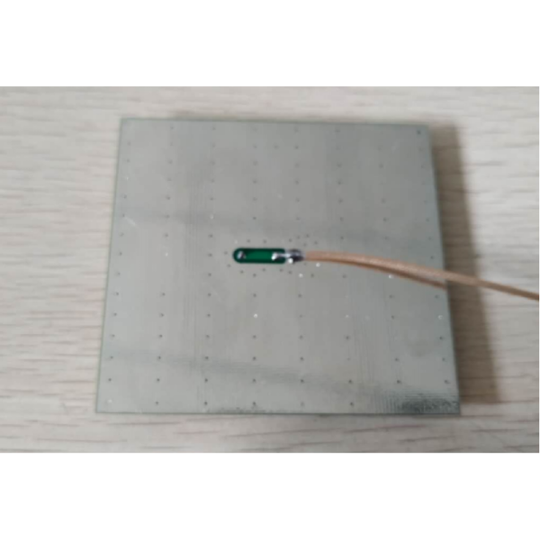 Internal Active Ceramic Patch Antenna Circular Polarization With Ipex Connector