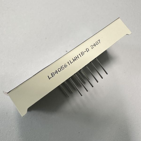 Ultra Bright White 14.2mm (0.56-Inch) 4-Digit 7-Segment Common Cathode LED Display for Multimeters