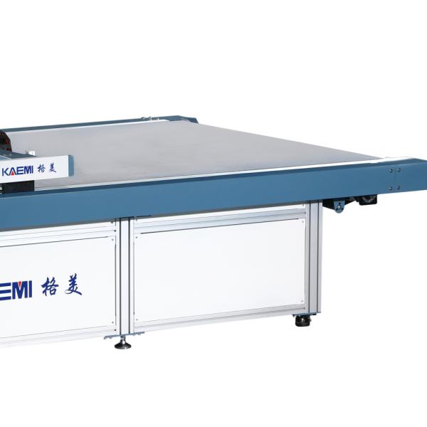 2500x1600mm Auto CNC Digital Cutting Machine with Tungsten Steel Blade for Fabric and Garment
