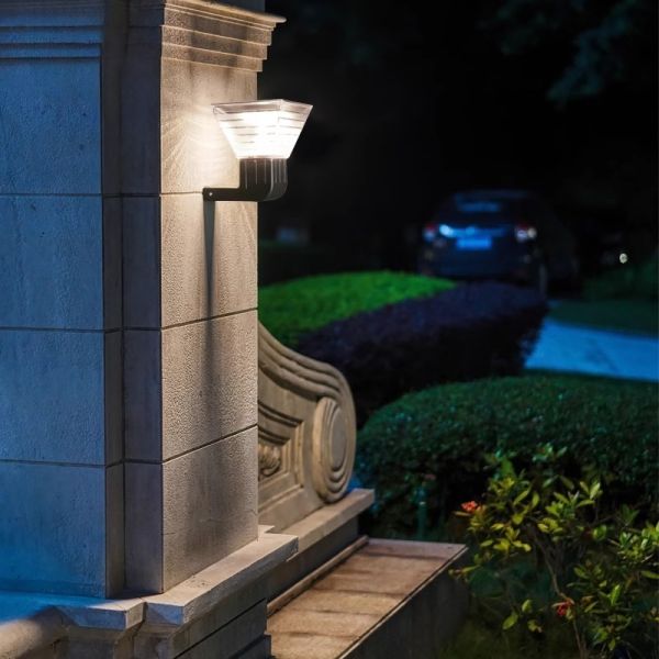 10W 20W 30W 50W Waterproof Solar Powered Wall Lamp 3000K Warm White