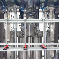 China Chemical Bottle Filling Machine Plastic Pet Sprayer Bottle Disinfectant Filling Machine for sale