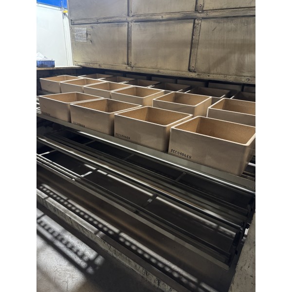 Mullite sagger Lithium battery cathode material sintering alumina crucible for battery