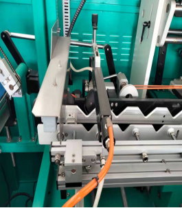 8 Work Station Auto Hot Stamping Machine Printing For Eyebrow Pencil Syringe Up To 45pcs/Min