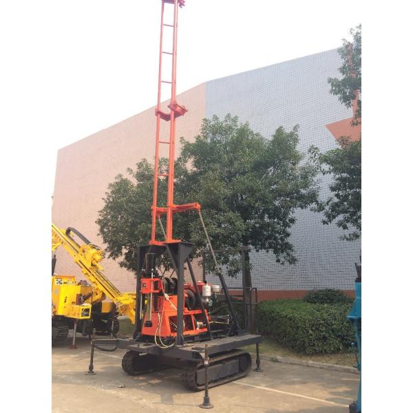 Crawler Mounted Hydraulic Drilling Machine With Hydralic Winch , Mud Pump With 200m Drilling
