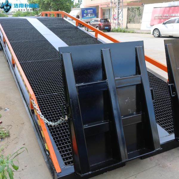 CE Hydraulic Container Loading and Unloading Equipment Forklift Container Mobile