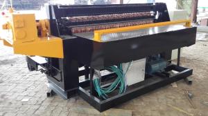 China Durable Roll Mesh Welding Machine , Wire Cage Making Machine For Construction on sale