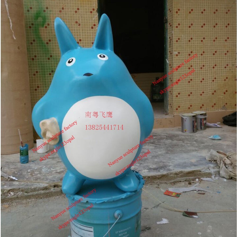 Outdoor Garden deco cartoon statue totoro character statue in garden/ plaza/ shopping mall