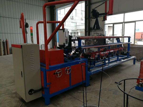 Quality Fully Automatic Galvanized Iorn Wire Mesh Weaving Machine For Golf Course for sale