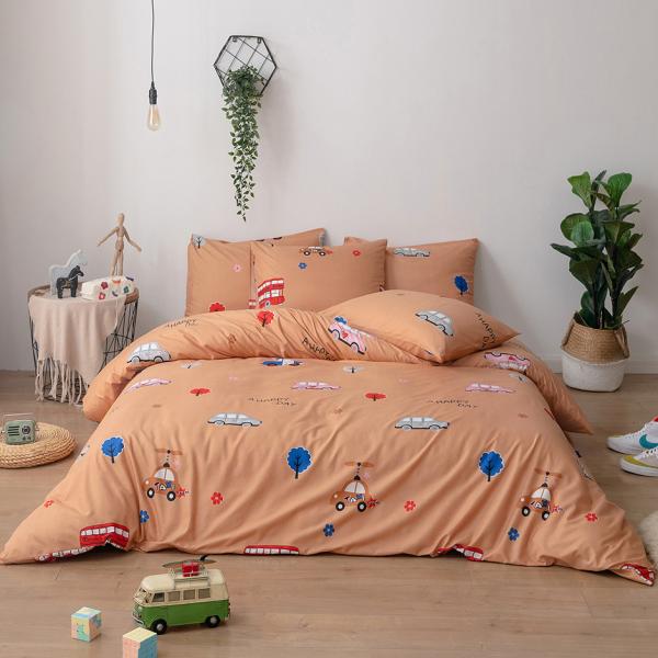Custom Silk Bedding Set with 3 pcs King Size Bed Covers and 133 * 72 Fabric Density