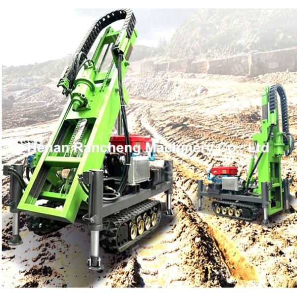 Small Rubber Crawler Solar Pile Driver Single Pump 1m - 30m Borehole Depth