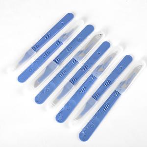 China Sterile Disposable Surgical Blade Disposable Sheath Guarded Scalpel on sale