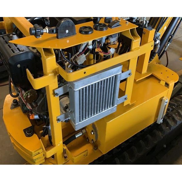 0.8Ton 1 Ton Mini Excavators Ripper Micro Excavator For Garden