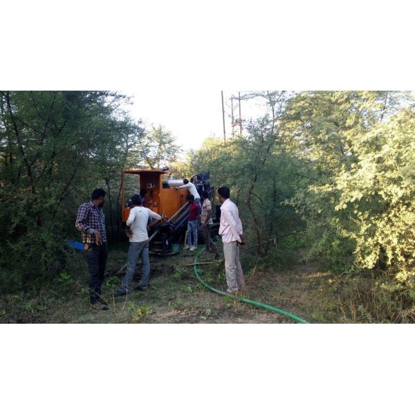 Horizontal Directional Drilling Machine Pipe Pulling 20T With Auto Loading / Anchoring