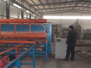 China Pneumatic Control Stainless Steel Bar Mesh Welding Machine For Dock Floor on sale