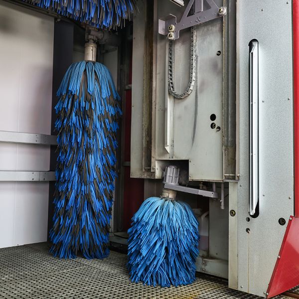 Risense CE Certified High Pressure 5 Brushes Rollover Automatic Car Wash Machine for Sale in Germany with Wheel Brushes