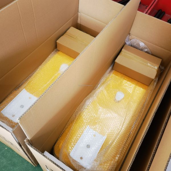 Rust Resistant Car Parking Locks Space Saving Remote Control Parking Lock IP67