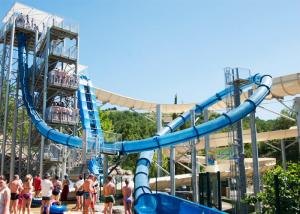 China Spiral High Speed Water Slide , Outdoor Thrilling Adult Aqua Loop Slide on sale