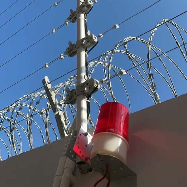 Industrial Electrified Security Fence Solutions For Residential