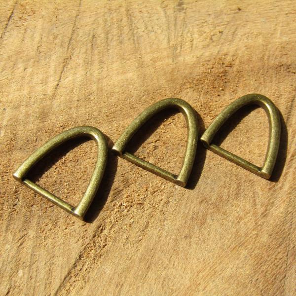 High quality authentic hardware alloy metal plating leather accessories Rusty V ring