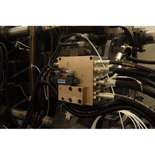 CWI 360GK SGS Silicone High Speed Injection Molding Machine Clamping Force