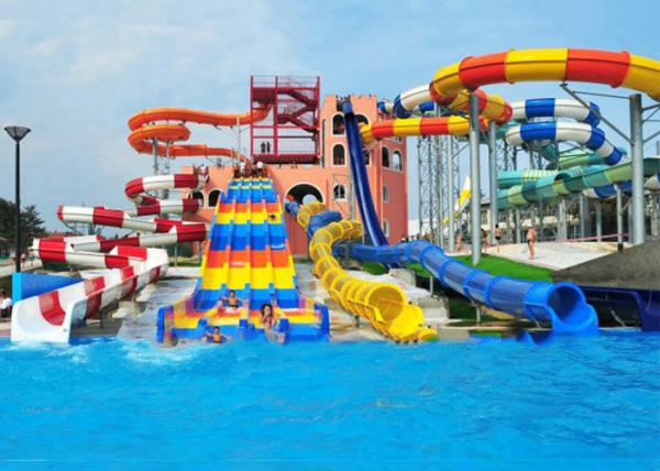 Quality Customized Spiral Swimming Pool Water Slides Outdoor 12 Meter Platform for sale
