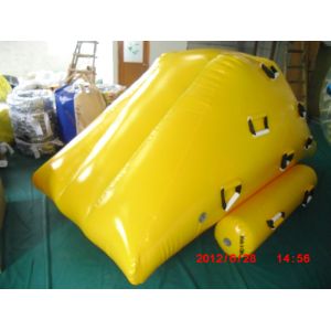 Durable tarpaulin Inflatable Iceberg YHIB 005 with nd big stainless steel anchor